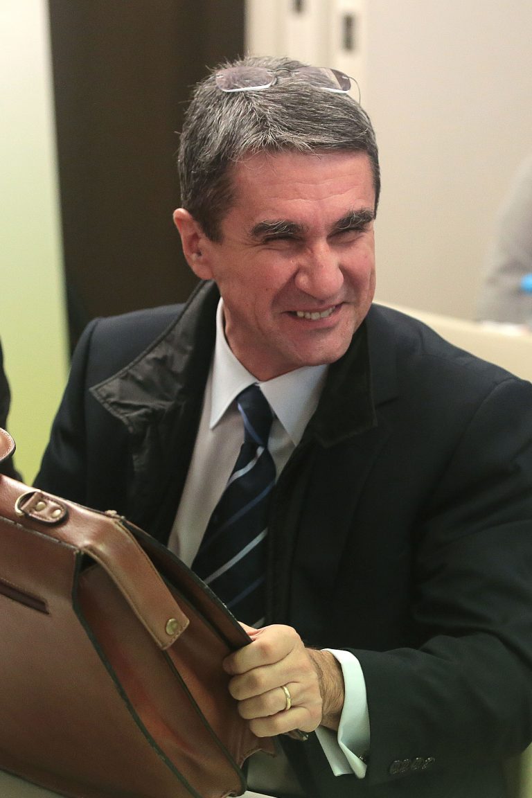 Λοβέρδος σε στέλεχος του ΠΑΣΟΚ: Καταλαβαίνουμε ότι δέχθηκες πιέσεις και σε βγάλαμε από την λίστα | Newsit.gr Λοβέρδος σε στέλεχος του ΠΑΣΟΚ: Καταλαβαίνουμε ότι δέχθηκες πιέσεις και σε βγάλαμε από την λίστα | Newsit.gr