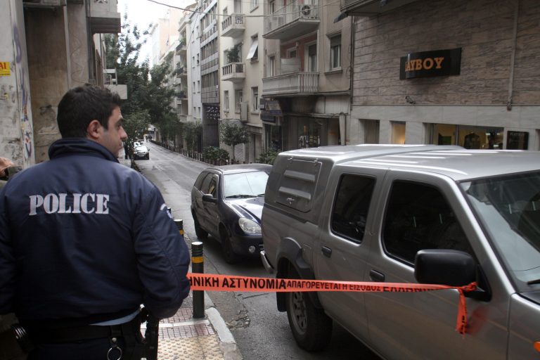 Αυτοκτόνησαν γιατί δεν ήθελαν να γίνονται βάρος στα παιδιά τους! | Newsit.gr Αυτοκτόνησαν γιατί δεν ήθελαν να γίνονται βάρος στα παιδιά τους! | Newsit.gr