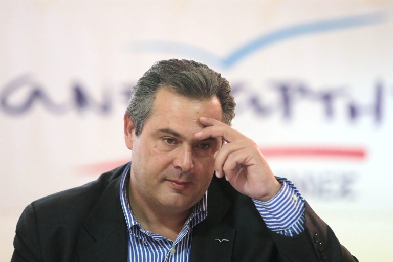 Με 18 βουλευτές έμεινε ο Καμμένος – «Θέλουν να μας διαλύσουν επαγγελματίες που στηρίζουν την τρόικα», είπε ο ίδιος | Newsit.gr Με 18 βουλευτές έμεινε ο Καμμένος – «Θέλουν να μας διαλύσουν επαγγελματίες που στηρίζουν την τρόικα», είπε ο ίδιος | Newsit.gr