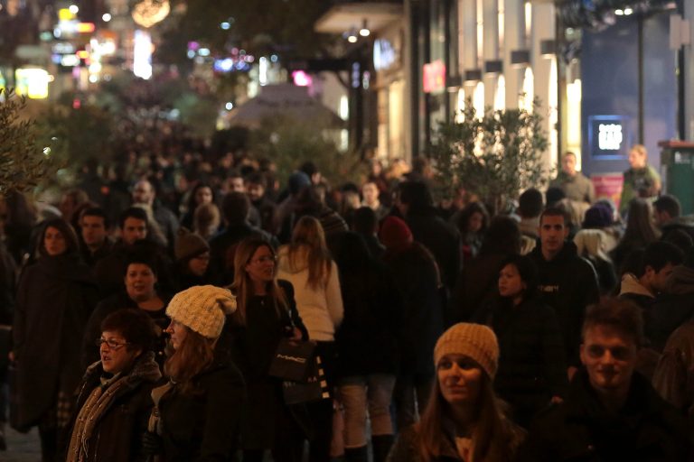 Ανοιχτά κάθε Κυριακή τα καταστήματα franchise | Newsit.gr Ανοιχτά κάθε Κυριακή τα καταστήματα franchise | Newsit.gr