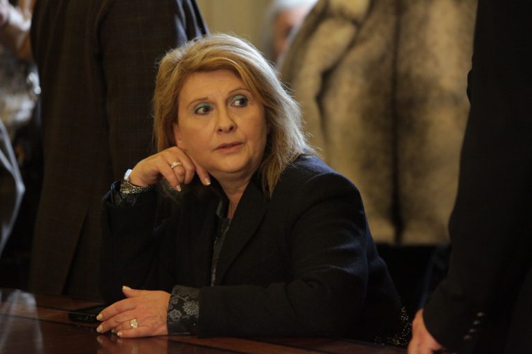 Η απάντηση της Βούλτεψη για τον άγριο καυγά της με την Ραχήλ Μακρή | Newsit.gr Η απάντηση της Βούλτεψη για τον άγριο καυγά της με την Ραχήλ Μακρή | Newsit.gr
