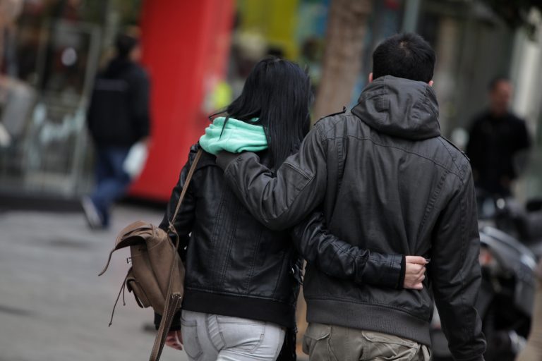 Εύβοια: Το νεαρό ζευγάρι πλήρωσε πολύ ακριβά τον ρομαντικό του περίπατο… | Newsit.gr Εύβοια: Το νεαρό ζευγάρι πλήρωσε πολύ ακριβά τον ρομαντικό του περίπατο… | Newsit.gr