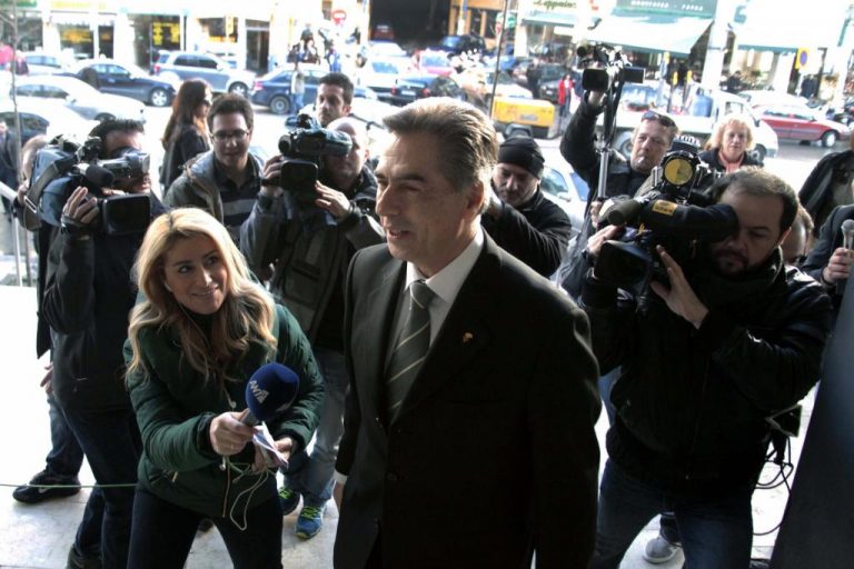 Θεσσαλονίκη: Η ώρα της αλήθειας για Παπαγεωργόπουλο και άλλους 7 – Οι αποφάσεις για την υπεξαίρεση 51,4εκ.€! | Newsit.gr Θεσσαλονίκη: Η ώρα της αλήθειας για Παπαγεωργόπουλο και άλλους 7 – Οι αποφάσεις για την υπεξαίρεση 51,4εκ.€! | Newsit.gr