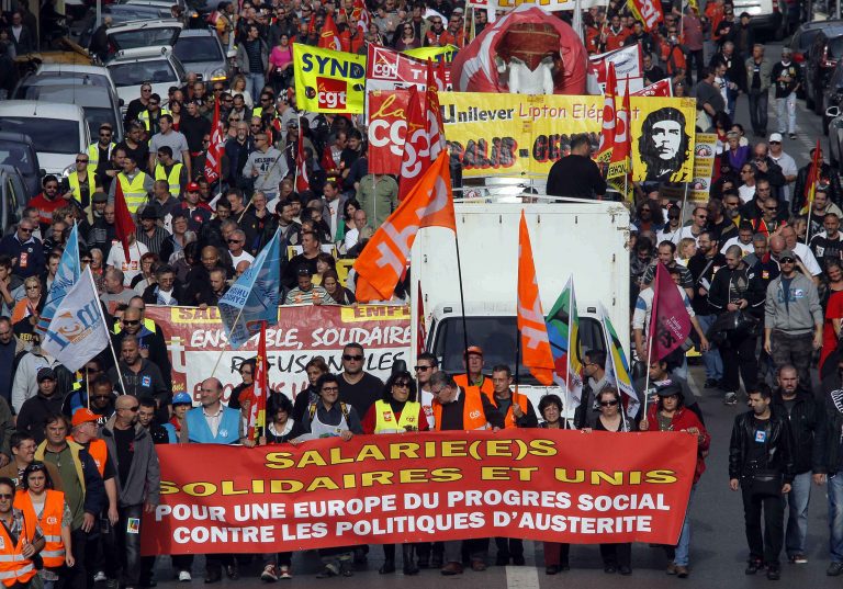 Όλη η Ευρώπη στους δρόμους! Δείτε τι έγινε στις μεγάλες πόλεις – ΦΩΤΟ | Newsit.gr Όλη η Ευρώπη στους δρόμους! Δείτε τι έγινε στις μεγάλες πόλεις – ΦΩΤΟ | Newsit.gr