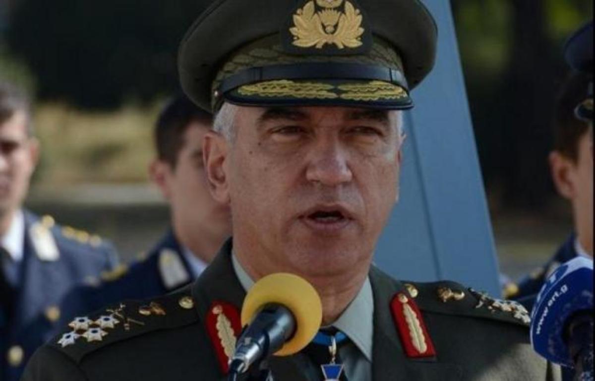 «Κεραυνοί» κατά του Α/ΓΕΕΘΑ Μ.Κωσταράκου! «Ανέχεσαι τα ψεύδη,συμμετέχεις στην εξαθλίωσή μας» | Newsit.gr «Κεραυνοί» κατά του Α/ΓΕΕΘΑ Μ.Κωσταράκου! «Ανέχεσαι τα ψεύδη,συμμετέχεις στην εξαθλίωσή μας» | Newsit.gr