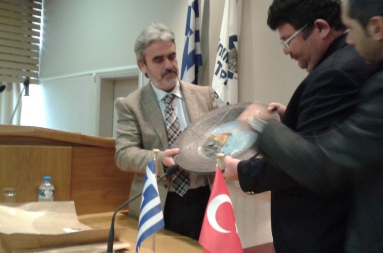Τρίκαλα: Το καλοδιατηρημένο τζαμί και τα Μετέωρα ενθουσίασαν τους Τούρκους πράκτορες | Newsit.gr Τρίκαλα: Το καλοδιατηρημένο τζαμί και τα Μετέωρα ενθουσίασαν τους Τούρκους πράκτορες | Newsit.gr