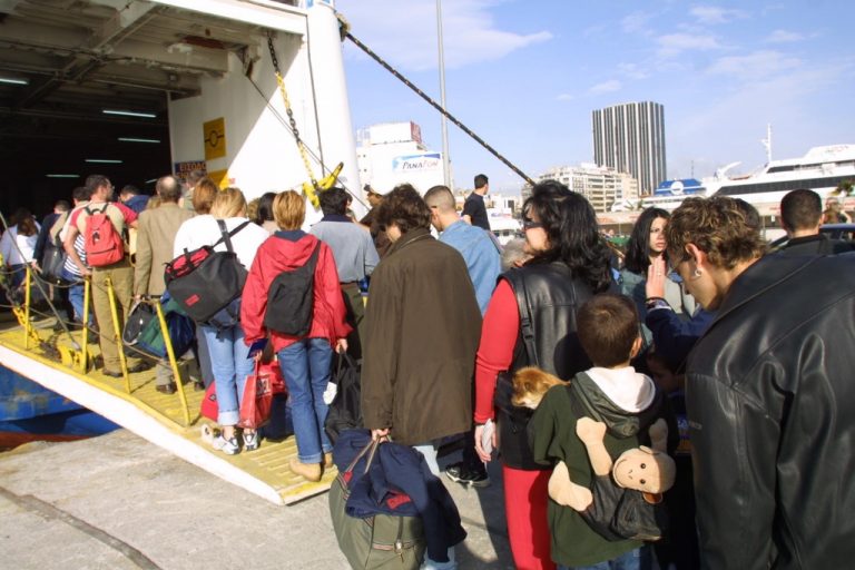 Ασύμφορη η απόδραση με πλοίο το Πάσχα – Δείτε παραδείγματα | Newsit.gr Ασύμφορη η απόδραση με πλοίο το Πάσχα – Δείτε παραδείγματα | Newsit.gr