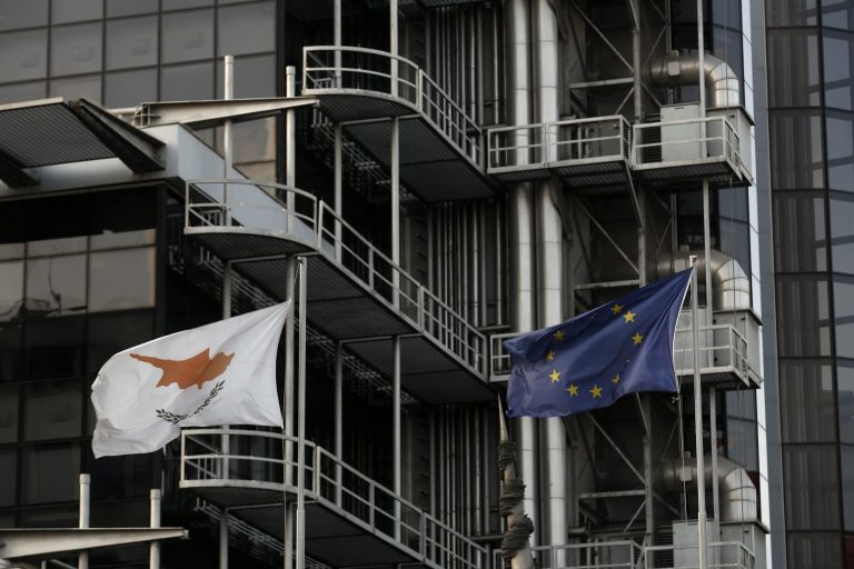 Καταιγιστικές εξελίξεις! Διαψεύδει η Λαϊκή ότι κλείνει! – Τελεσίγραφο ΕΚΤ: Βρείτε λύση έως τις 25/03 αλλιώς χρεοκοπείτε! | Newsit.gr Καταιγιστικές εξελίξεις! Διαψεύδει η Λαϊκή ότι κλείνει! – Τελεσίγραφο ΕΚΤ: Βρείτε λύση έως τις 25/03 αλλιώς χρεοκοπείτε! | Newsit.gr