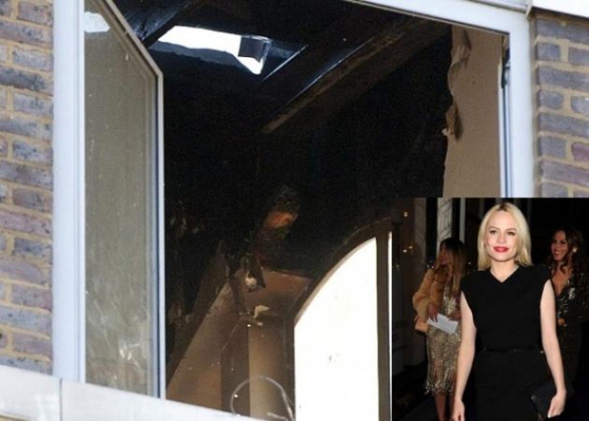 Στις φλόγες το σπίτι της Duffy! Δες τις φωτό! | Newsit.gr Στις φλόγες το σπίτι της Duffy! Δες τις φωτό! | Newsit.gr