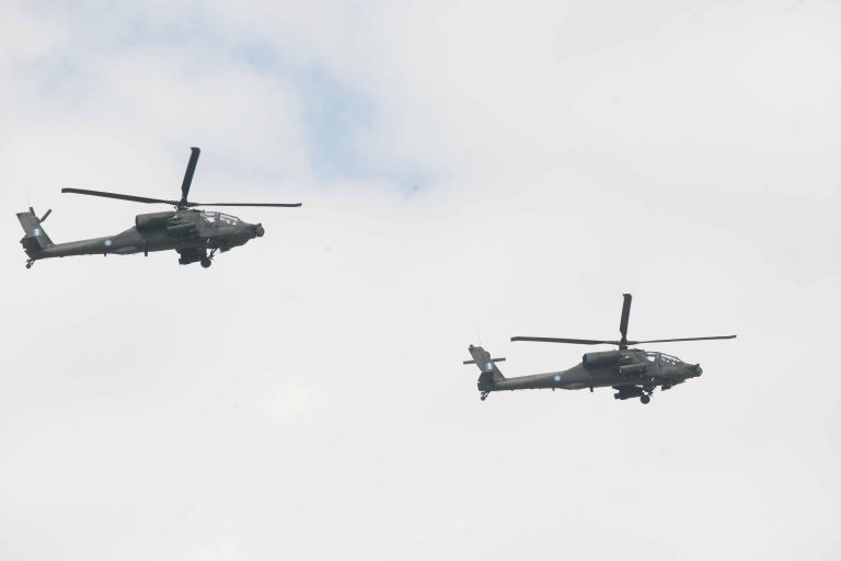 Θράκη: Πτήση τριών ελικοπτέρων προκάλεσε σάλο και καταγγελία βουλευτή! | Newsit.gr Θράκη: Πτήση τριών ελικοπτέρων προκάλεσε σάλο και καταγγελία βουλευτή! | Newsit.gr
