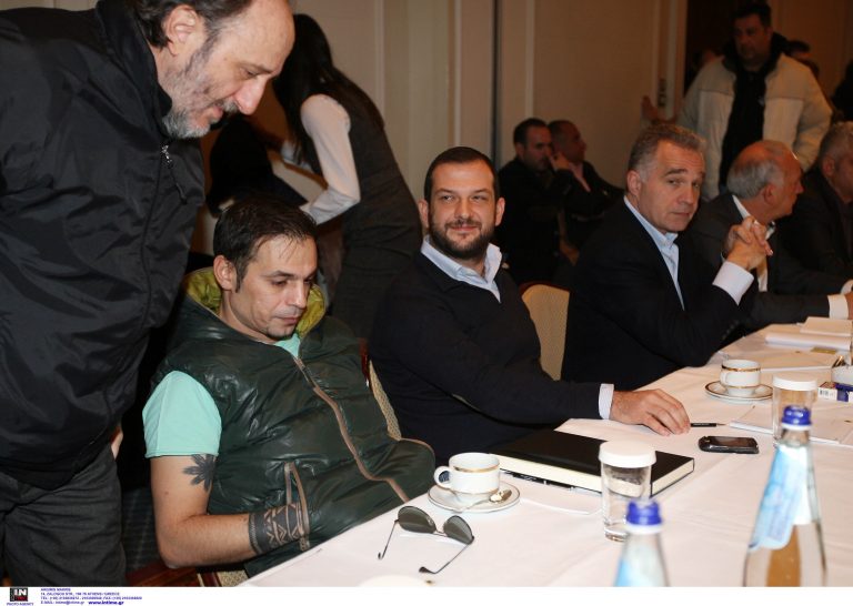Διπλό “όχι” Αδαμίδη σε Ντέμη | Newsit.gr Διπλό “όχι” Αδαμίδη σε Ντέμη | Newsit.gr
