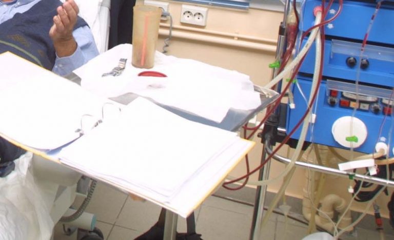 Πάτρα: Νεφροπαθείς κάνουν αιμοκάθαρση σε συνθήκες παγετού | Newsit.gr Πάτρα: Νεφροπαθείς κάνουν αιμοκάθαρση σε συνθήκες παγετού | Newsit.gr