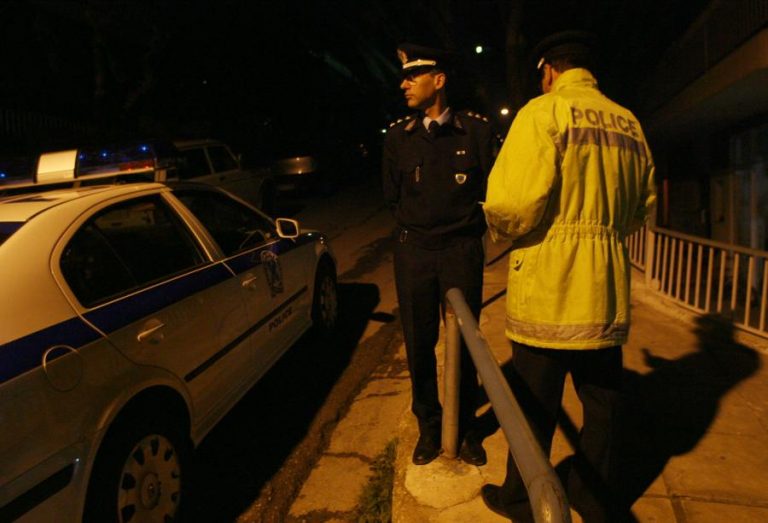 Είδε τους ληστές μέσα στο σπίτι του | Newsit.gr Είδε τους ληστές μέσα στο σπίτι του | Newsit.gr