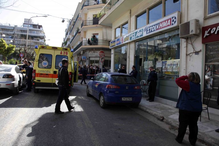 Επίθεση με ρόπαλο εναντίον Ιρανής απεργού πείνας | Newsit.gr Επίθεση με ρόπαλο εναντίον Ιρανής απεργού πείνας | Newsit.gr
