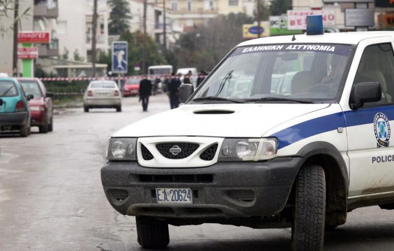 Ενέδρα ληστών σε γυναίκα – Λεία 26.000 ευρώ | Newsit.gr Ενέδρα ληστών σε γυναίκα – Λεία 26.000 ευρώ | Newsit.gr