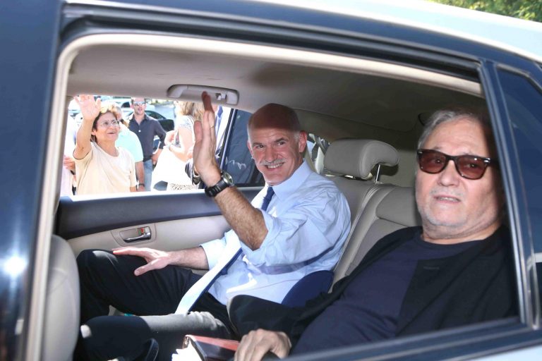 180.000 ευρώ στον… αμισθί σύμβουλο του Γ. Παπανδρέου! | Newsit.gr 180.000 ευρώ στον… αμισθί σύμβουλο του Γ. Παπανδρέου! | Newsit.gr