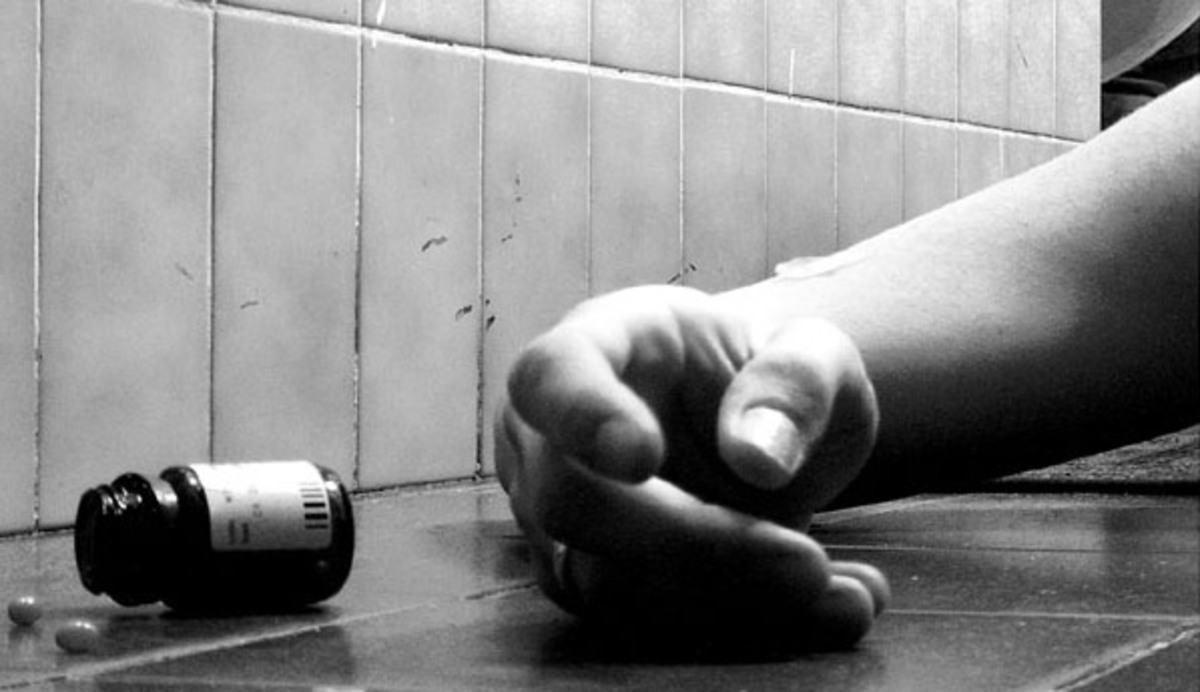 Μία 23χρονη προσπάθησε να αυτοκτονήσει αλλά γλίτωσε έγκαιρα | Newsit.gr Μία 23χρονη προσπάθησε να αυτοκτονήσει αλλά γλίτωσε έγκαιρα | Newsit.gr
