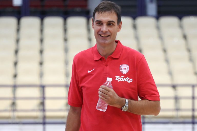 Μπαρτζώκας: Δεν ασχολήθηκα ούτε δευτερόλεπτο με τον Κρίστμας | Newsit.gr Μπαρτζώκας: Δεν ασχολήθηκα ούτε δευτερόλεπτο με τον Κρίστμας | Newsit.gr