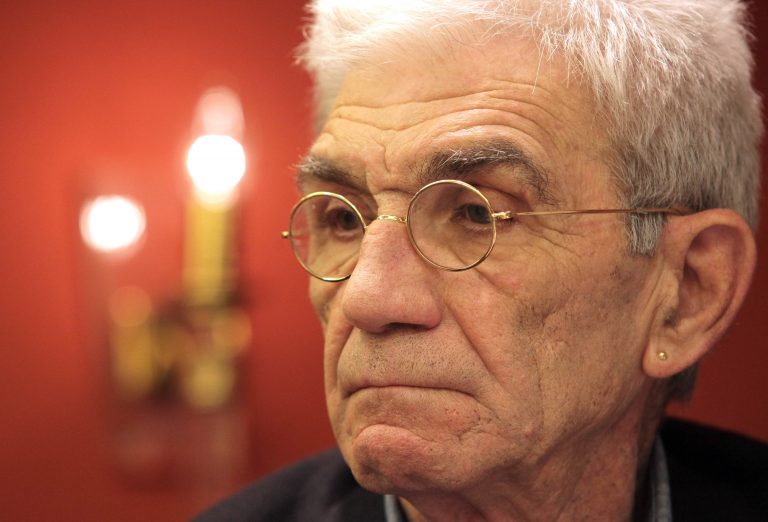 Θεσσαλονίκη: To δώρο του Μπουτάρη για να σταματήσει η αφισορύπανση! | Newsit.gr Θεσσαλονίκη: To δώρο του Μπουτάρη για να σταματήσει η αφισορύπανση! | Newsit.gr