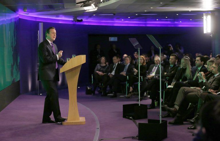 Κάμερον: Oι Βρετανοί στην Κύπρο μπορεί να χάσουν τα χρήματά τους | Newsit.gr Κάμερον: Oι Βρετανοί στην Κύπρο μπορεί να χάσουν τα χρήματά τους | Newsit.gr