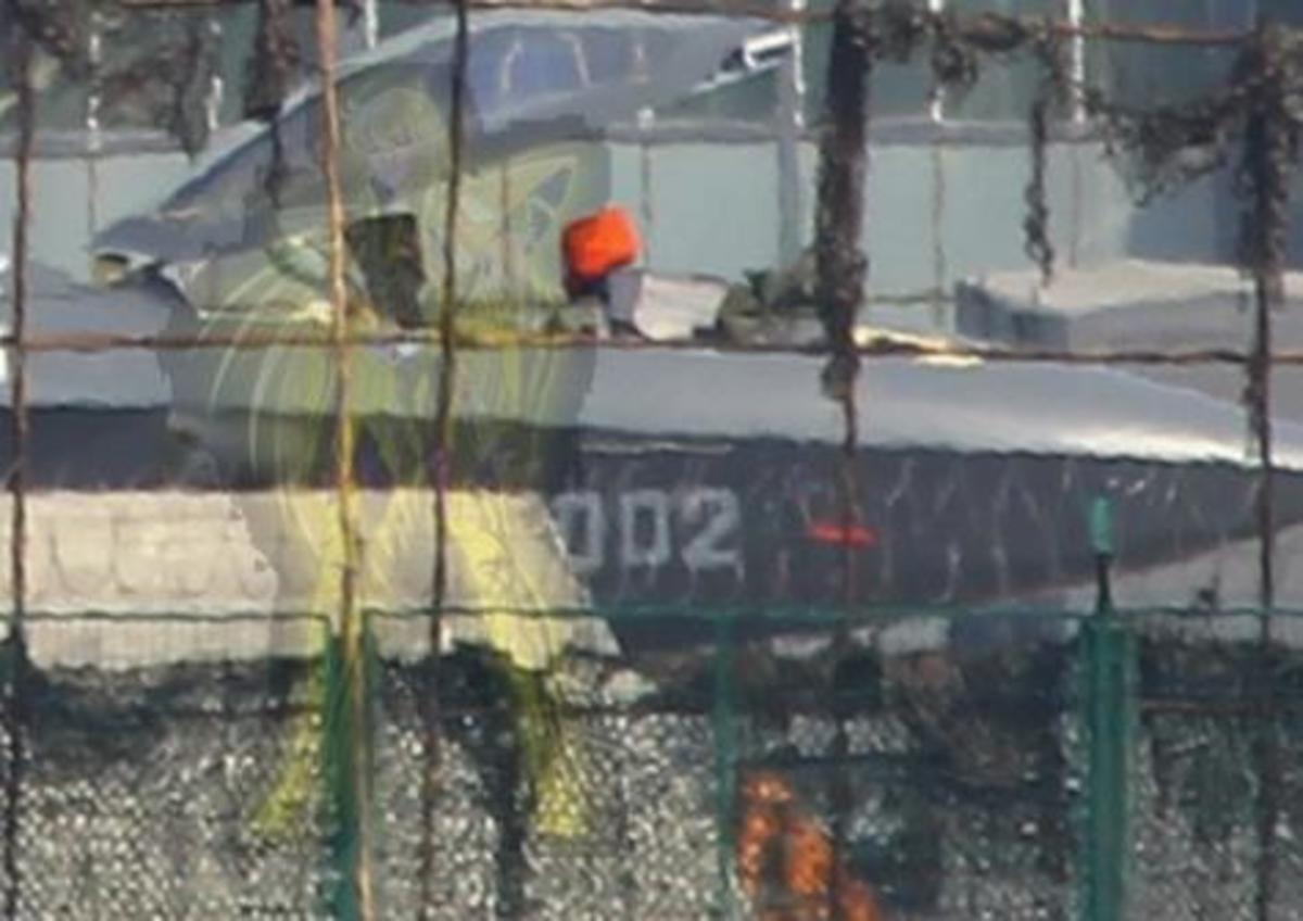 J 20.Το stealth αεροσκάφος της Κίνας,σ΄ ένα βίντεο που δείχνει πολλά | Newsit.gr J 20.Το stealth αεροσκάφος της Κίνας,σ΄ ένα βίντεο που δείχνει πολλά | Newsit.gr