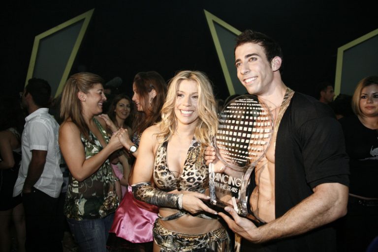 Τι γίνεται με τις καταγγελίες για το «Dancing with the stars» | Newsit.gr Τι γίνεται με τις καταγγελίες για το «Dancing with the stars» | Newsit.gr