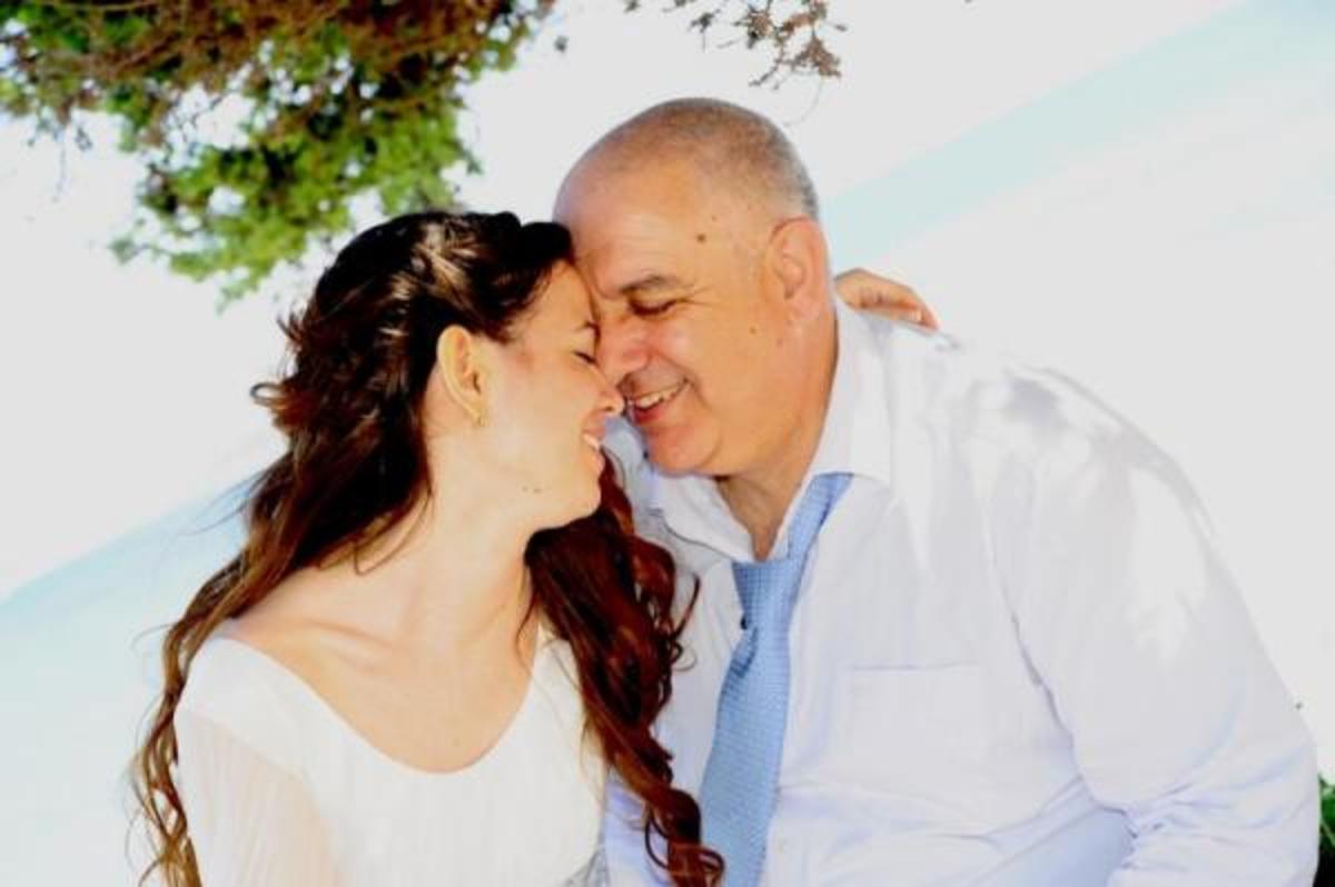 Συνέντευξη του Έλληνα Ταξίαρχου που παντρεύτηκε τουρκάλα | Newsit.gr Συνέντευξη του Έλληνα Ταξίαρχου που παντρεύτηκε τουρκάλα | Newsit.gr
