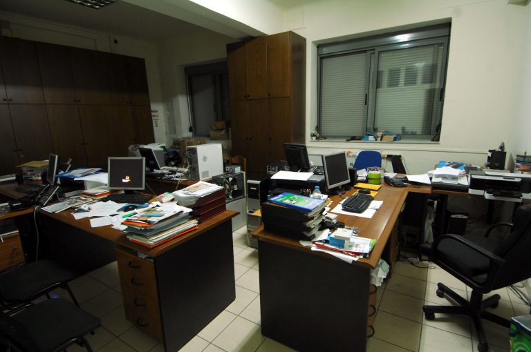 Δημόσιο: “ανακάλυψαν” 7.200 υπαλλήλους για … απόλυση! | Newsit.gr Δημόσιο: “ανακάλυψαν” 7.200 υπαλλήλους για … απόλυση! | Newsit.gr