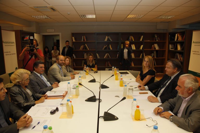 «Δεν πάει άλλο με τη μείωση των αποδοχών μας» | Newsit.gr «Δεν πάει άλλο με τη μείωση των αποδοχών μας» | Newsit.gr