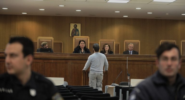 Δίκη Χρυσής Αυγής: “Θα ήμουν νεκρός, στη θέση του Φύσσα…” – Νέα συγκλονιστική κατάθεση | Newsit.gr Δίκη Χρυσής Αυγής: “Θα ήμουν νεκρός, στη θέση του Φύσσα…” – Νέα συγκλονιστική κατάθεση | Newsit.gr