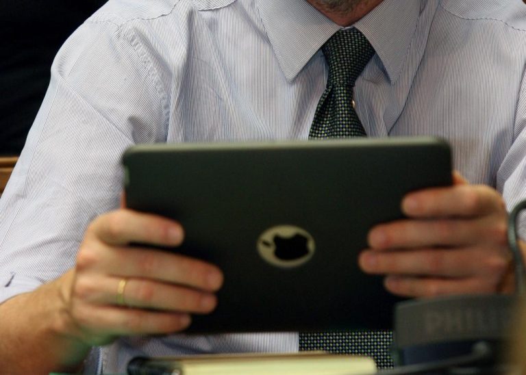 Θεσσαλονίκη: Τα… high tech παράπονα στο Δήμο | Newsit.gr Θεσσαλονίκη: Τα… high tech παράπονα στο Δήμο | Newsit.gr