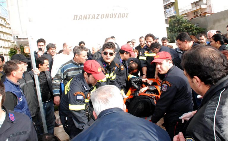 Πιερία: Πανικός και αίμα στα διόδια Αιγινίου! | Newsit.gr Πιερία: Πανικός και αίμα στα διόδια Αιγινίου! | Newsit.gr