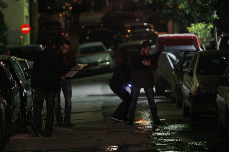 Βγήκαν πάλι μαχαίρια και όπλα στη μέση του δρόμου | Newsit.gr Βγήκαν πάλι μαχαίρια και όπλα στη μέση του δρόμου | Newsit.gr