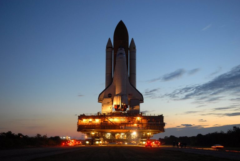 NASA: Στις 5 Απριλίου εκτοξεύεται το Discovery | Newsit.gr NASA: Στις 5 Απριλίου εκτοξεύεται το Discovery | Newsit.gr