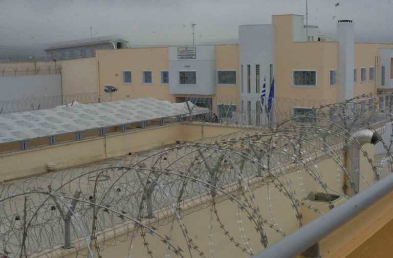 Απόπειρα απόδρασης στις φυλακές Δομοκού – Τους πρόλαβαν πριν πηδήξουν τη μάντρα! | Newsit.gr Απόπειρα απόδρασης στις φυλακές Δομοκού – Τους πρόλαβαν πριν πηδήξουν τη μάντρα! | Newsit.gr