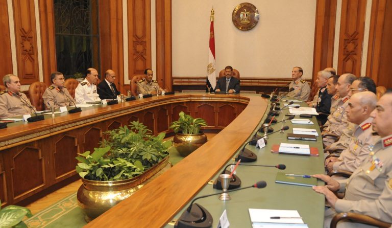Αίγυπτος: Αποστρατεύθηκε ο στρατάρχης Ταντάουι | Newsit.gr Αίγυπτος: Αποστρατεύθηκε ο στρατάρχης Ταντάουι | Newsit.gr