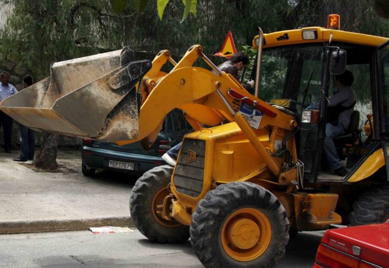 Κρήτη: Έκλεψαν εκσκαφέα του Δήμου! | Newsit.gr Κρήτη: Έκλεψαν εκσκαφέα του Δήμου! | Newsit.gr