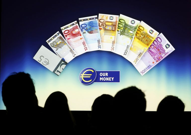 700 εκατομμύρια στην Ελλάδα από την ΕΚΤ | Newsit.gr 700 εκατομμύρια στην Ελλάδα από την ΕΚΤ | Newsit.gr