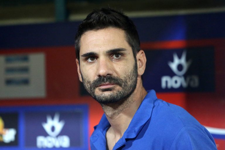 Εκστασιασμένος ο Ελέ: Καψούρες μου θα με τρελάνετε | Newsit.gr Εκστασιασμένος ο Ελέ: Καψούρες μου θα με τρελάνετε | Newsit.gr