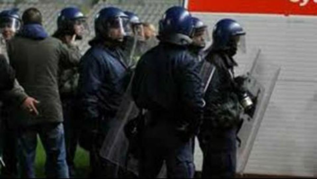 Σοβαρά επεισόδια στην Κύπρο! – 7 άτομα στο νοσοκομείο | Newsit.gr Σοβαρά επεισόδια στην Κύπρο! – 7 άτομα στο νοσοκομείο | Newsit.gr