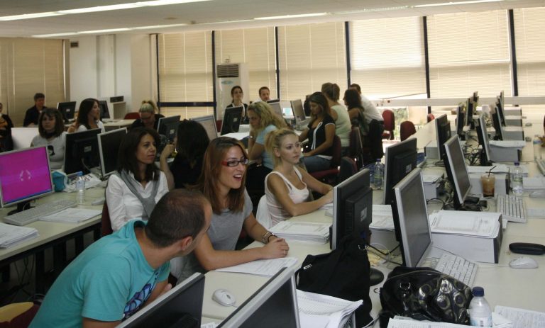 Περικοπές μισθών και στον ιδιωτικό τομέα | Newsit.gr Περικοπές μισθών και στον ιδιωτικό τομέα | Newsit.gr