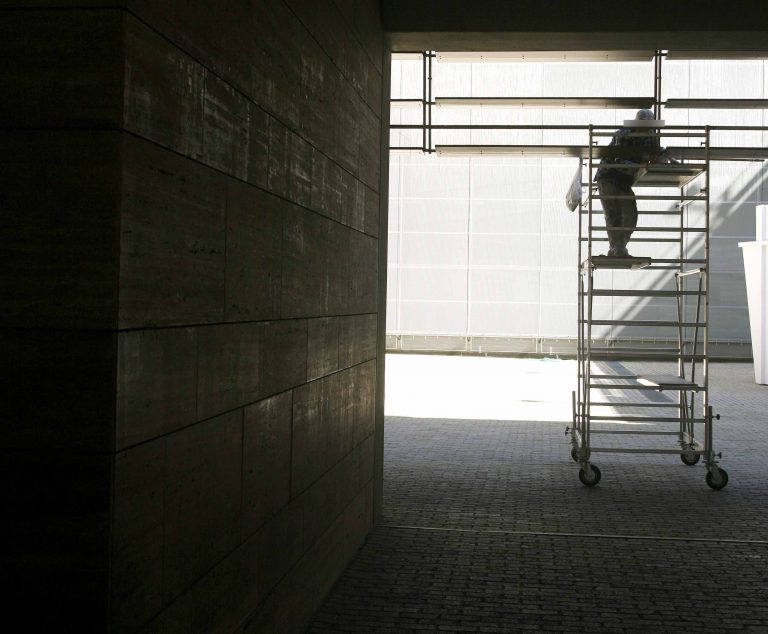 Πρέβεζα: Η…ανάβαση του ανήλικου Αλβανού ξεκίνησε στις 24.00! | Newsit.gr Πρέβεζα: Η…ανάβαση του ανήλικου Αλβανού ξεκίνησε στις 24.00! | Newsit.gr