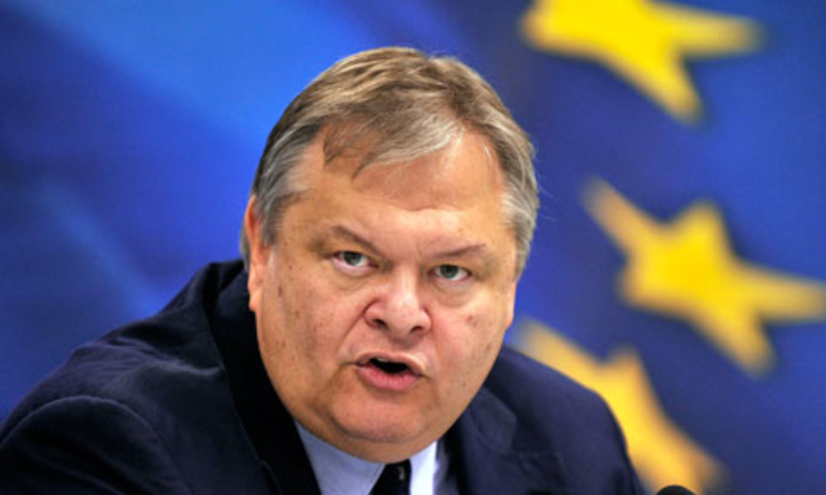 Ευ. Βενιζέλος: Ρίχνει τα βέλη στο μέτωπο «όχι στο μνημόνιο» – Ζητάει από το λαό την πρωτιά | Newsit.gr Ευ. Βενιζέλος: Ρίχνει τα βέλη στο μέτωπο «όχι στο μνημόνιο» – Ζητάει από το λαό την πρωτιά | Newsit.gr