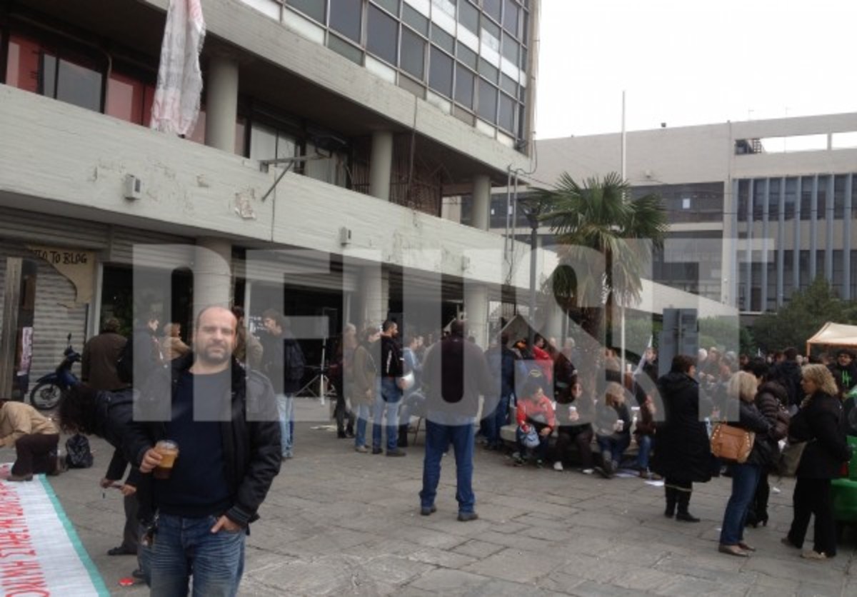 Θεσσαλονίκη: Οι καθαρίστριες μηνύουν την Πρυτανεία του ΑΠΘ! | Newsit.gr Θεσσαλονίκη: Οι καθαρίστριες μηνύουν την Πρυτανεία του ΑΠΘ! | Newsit.gr