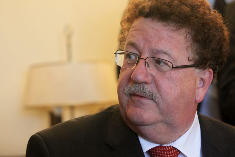 Που είναι ο Φούχτελ οέο; | Newsit.gr Που είναι ο Φούχτελ οέο; | Newsit.gr