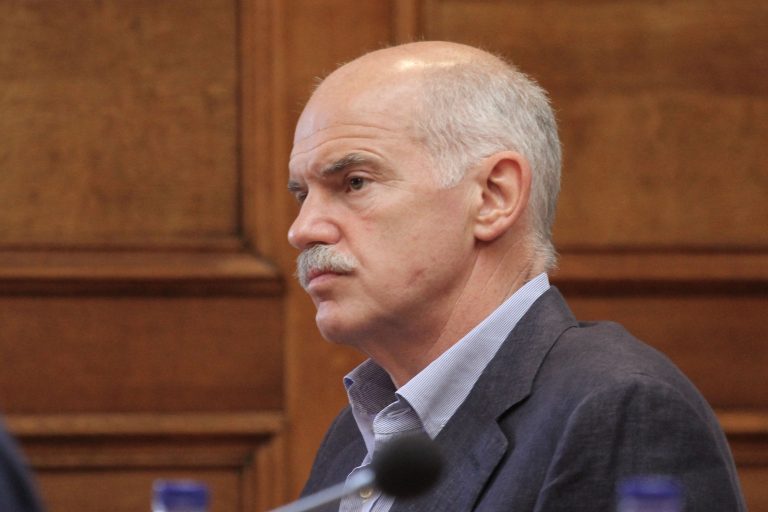 Ολο το παρασκήνιο της γιουχας του Παπανδρέου στο Βερολίνο – VIDEO | Newsit.gr Ολο το παρασκήνιο της γιουχας του Παπανδρέου στο Βερολίνο – VIDEO | Newsit.gr