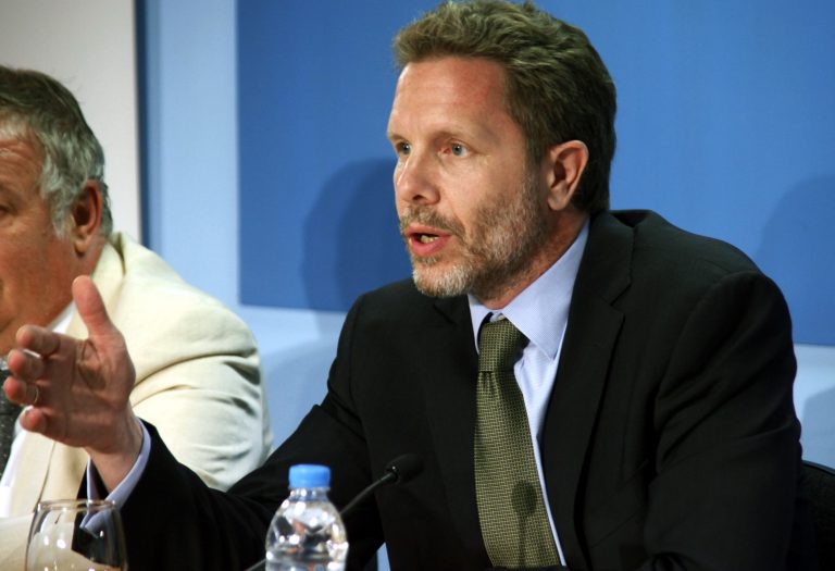 Γερουλάνος: Ανοιχτό το ενδεχόμενο υποβιβασμού και άλλων ομάδων | Newsit.gr Γερουλάνος: Ανοιχτό το ενδεχόμενο υποβιβασμού και άλλων ομάδων | Newsit.gr