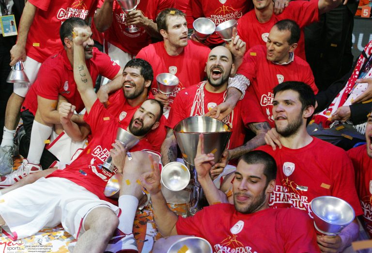 Το photostory του θρυλικού θριάμβου! | Newsit.gr Το photostory του θρυλικού θριάμβου! | Newsit.gr