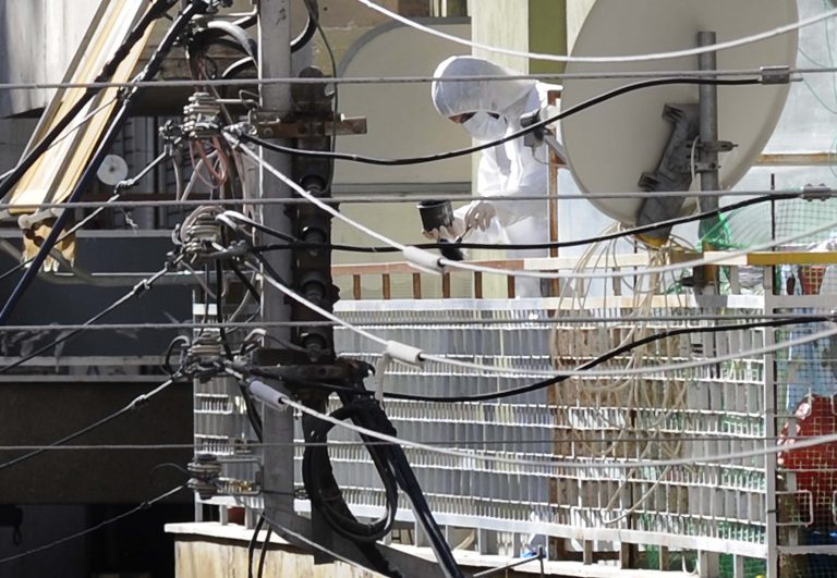 Έφοδος της αντιτρομοκρατικής σε διαμέρισμα – γιάφκα στο Παγκράτι | Newsit.gr Έφοδος της αντιτρομοκρατικής σε διαμέρισμα – γιάφκα στο Παγκράτι | Newsit.gr