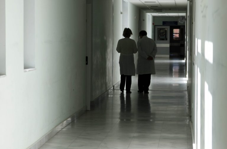Γιατροί βαφτίστηκαν παραπληγικοί για το επίδομα | Newsit.gr Γιατροί βαφτίστηκαν παραπληγικοί για το επίδομα | Newsit.gr